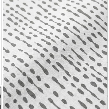 Modern White Printed Bedsheet Set with Pillow Covers